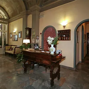 Liana 3*, Firenze Olaszország