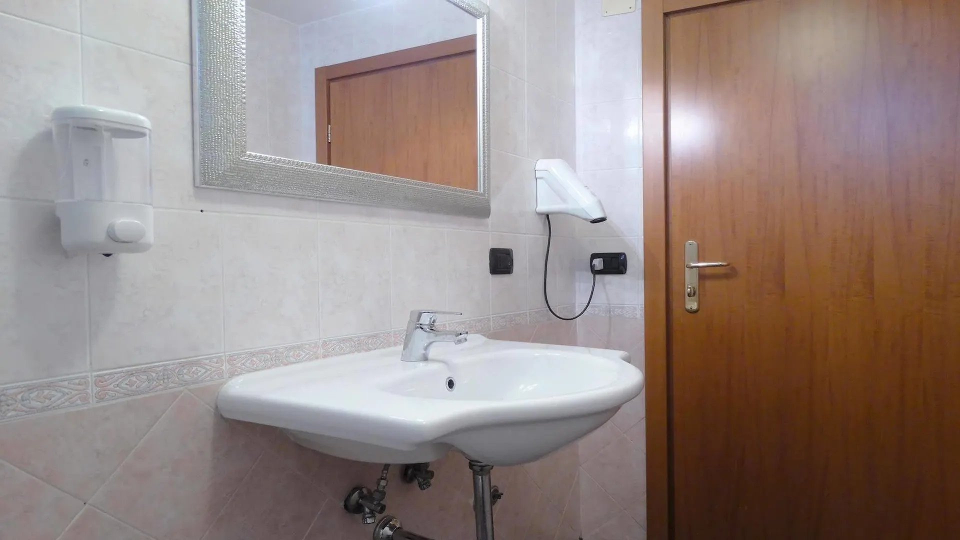 Hotel Millerose Rome